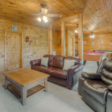 Pinecrest Lodge - Views In Aska Adventure Area Blue Ridge Exterior photo