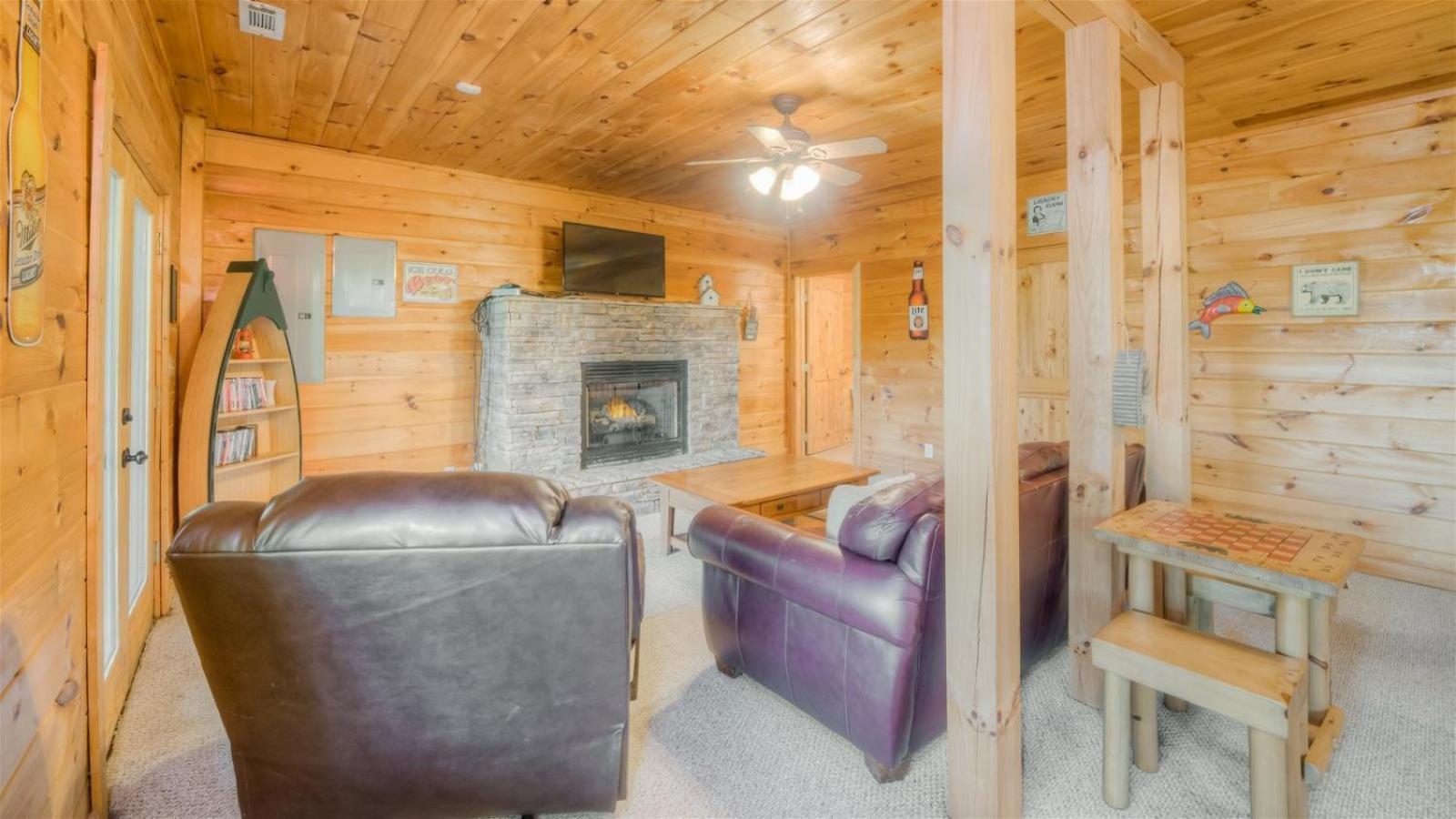 Pinecrest Lodge - Views In Aska Adventure Area Blue Ridge Exterior photo