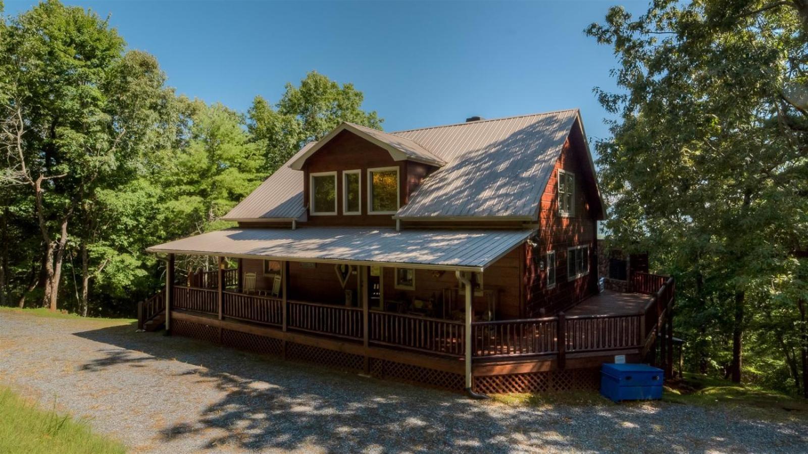 Pinecrest Lodge - Views In Aska Adventure Area Blue Ridge Exterior photo